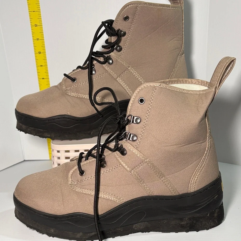 Men's Caddis walking‎ boots size 11 Beige Lace-Up Boots box 13